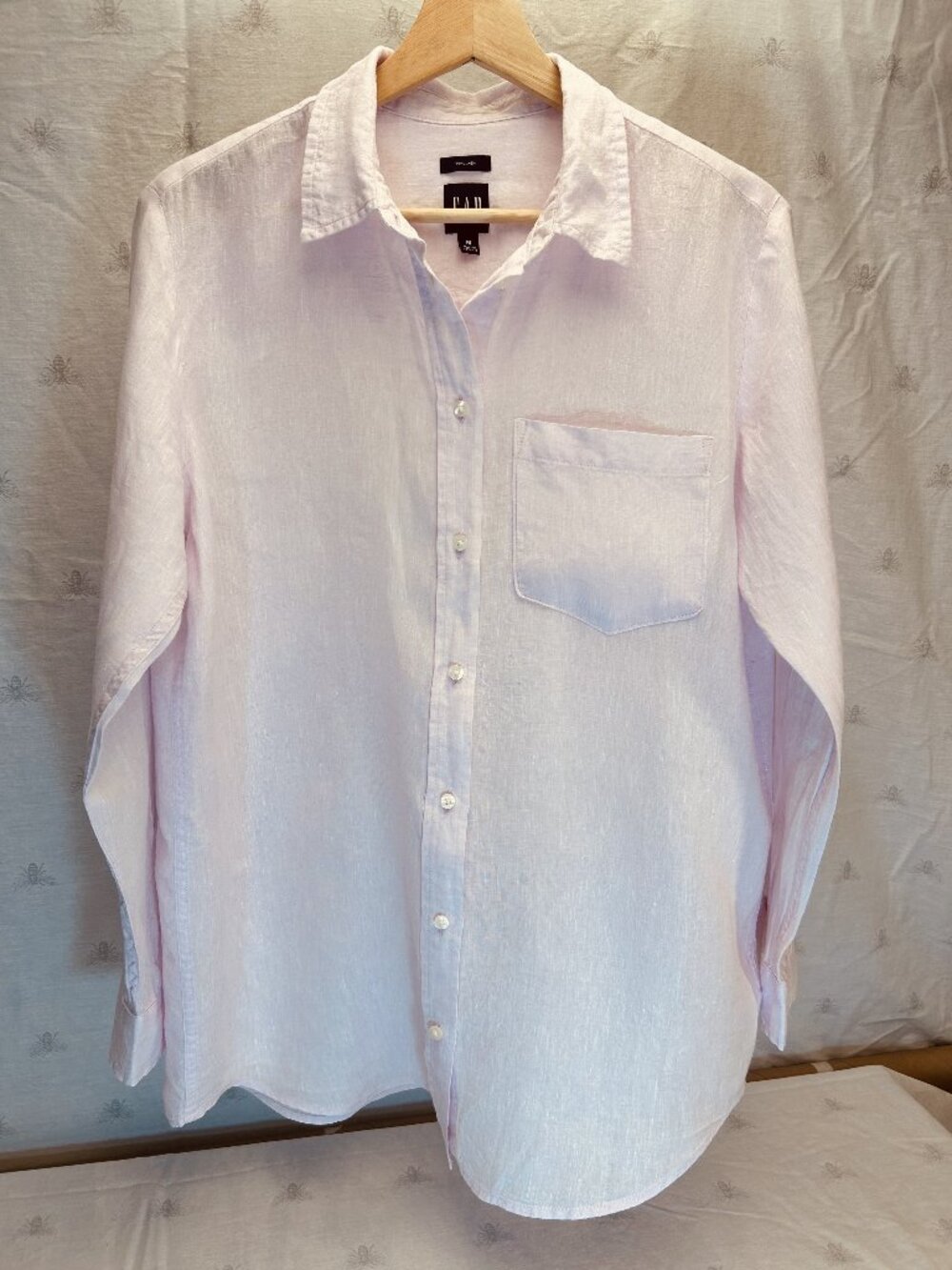 GAP Light Pink Linen Blend Button Down Shirt Size M